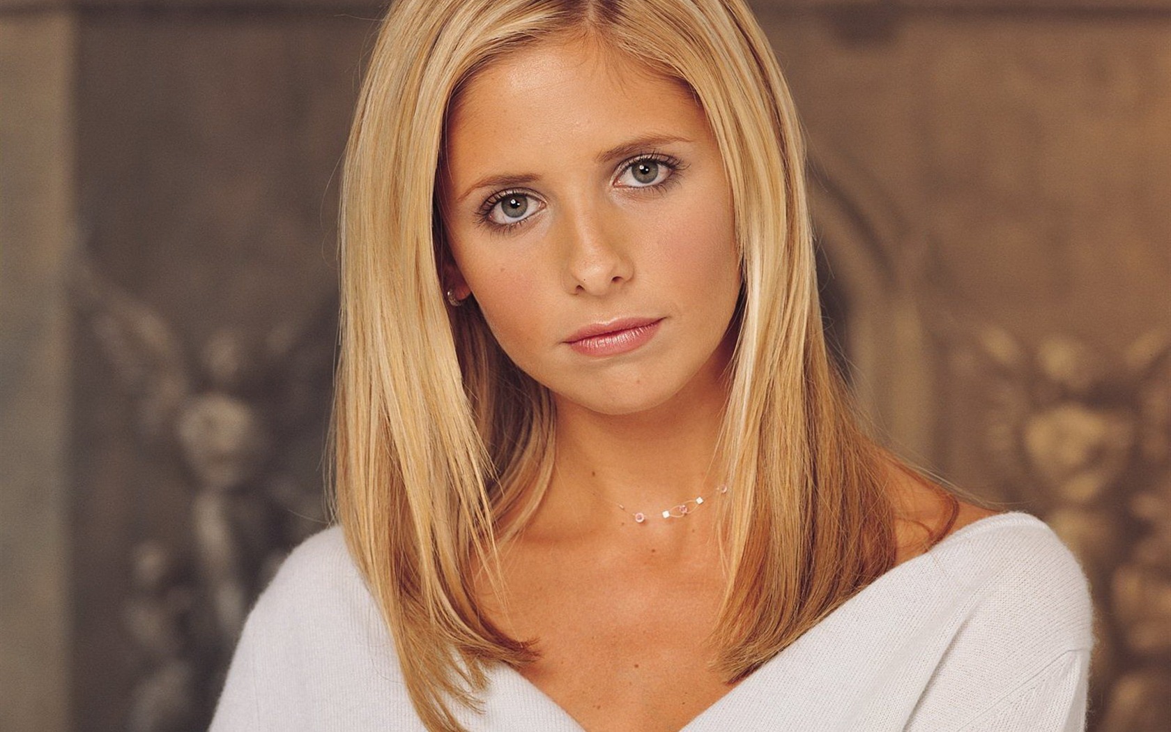 Sarah Michelle Gellar #084 - 1680x1050 Wallpapers Pictures Photos Images