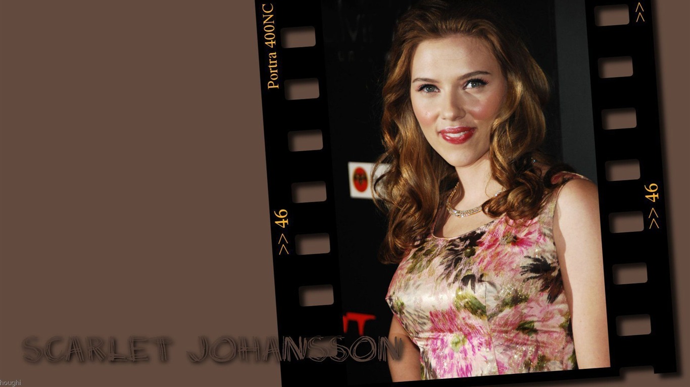 Scarlett Johansson #034 - 1366x768 Wallpapers Pictures Photos Images