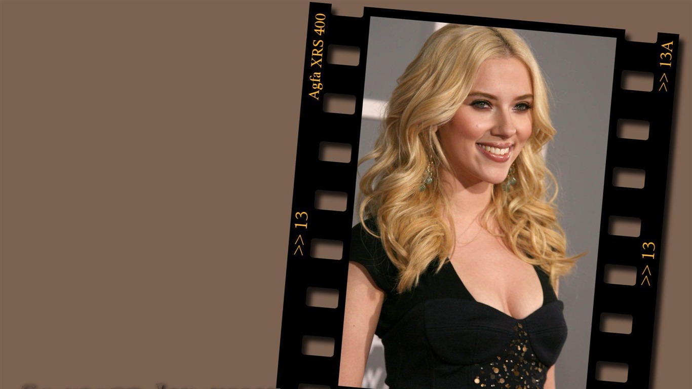 Scarlett Johansson #039 - 1366x768 Wallpapers Pictures Photos Images