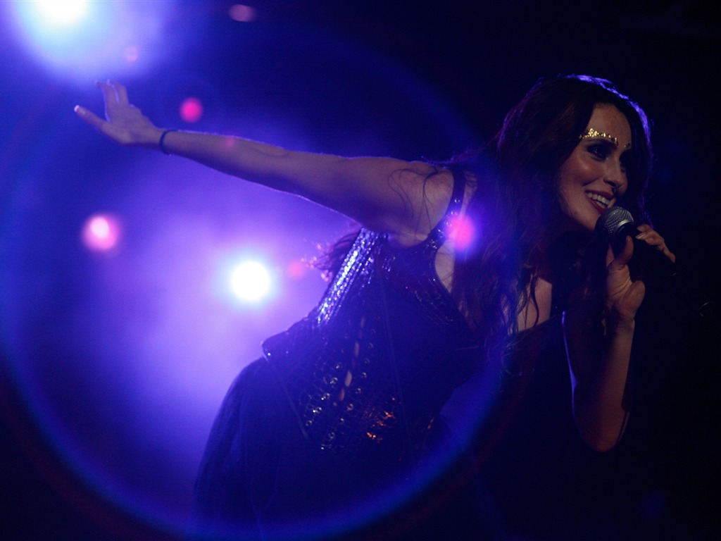 Sharon den Adel #013 - 1024x768 Wallpapers Pictures Photos Images