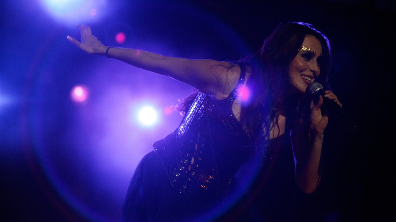 Sharon den Adel #013 - 1366x768 Wallpapers Pictures Photos Images