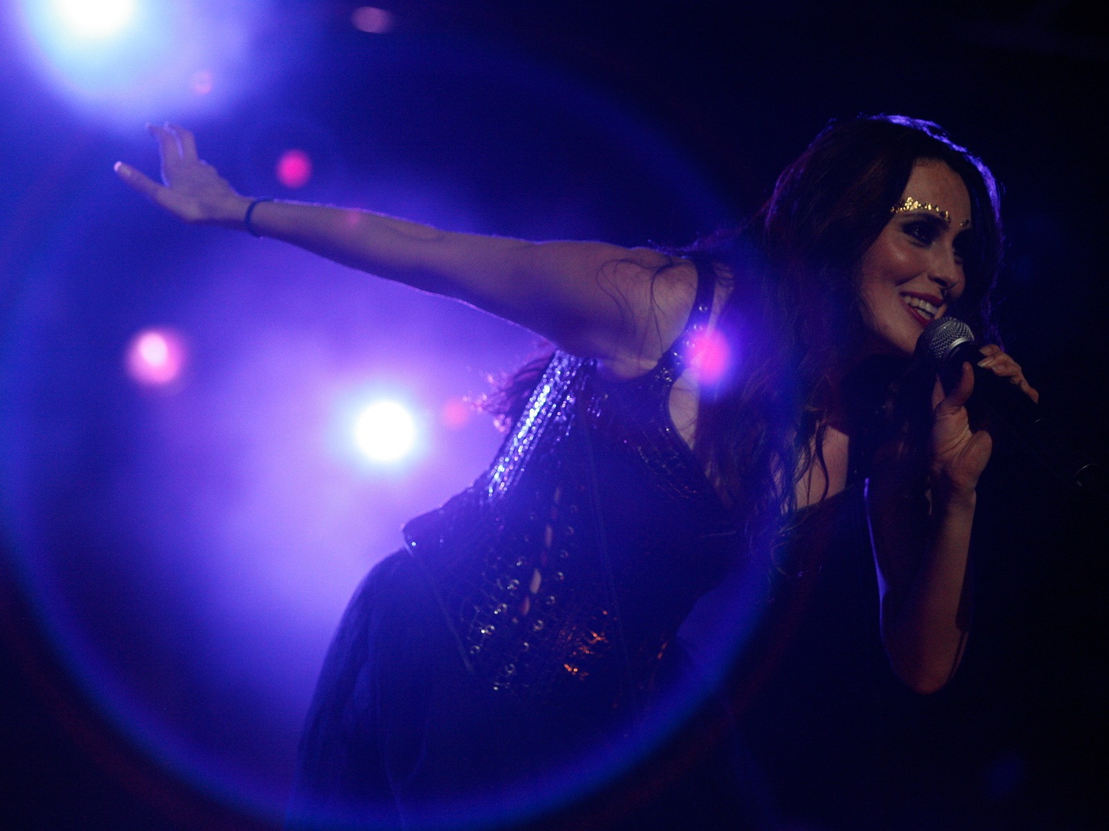Sharon den Adel #013 - 1600x1200 Wallpapers Pictures Photos Images