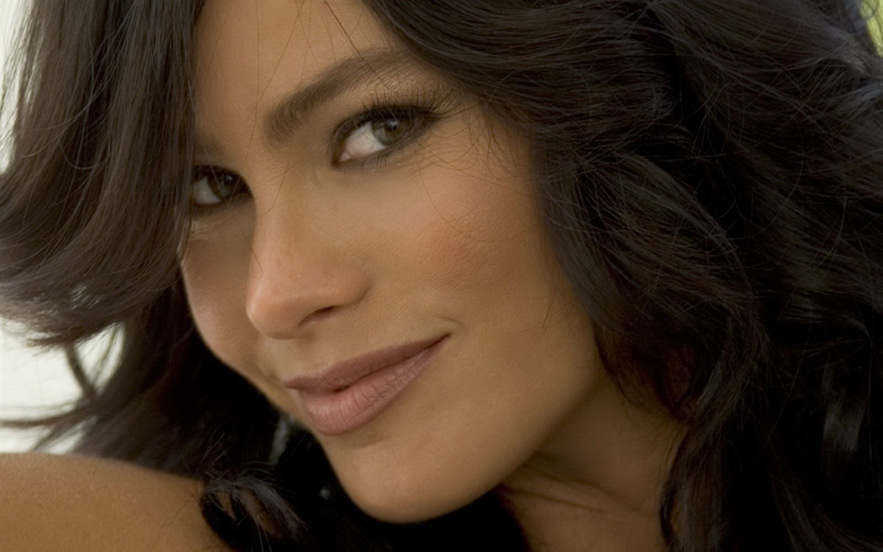 Sofia Vergara #049 - 1280x800 Wallpapers Pictures Photos Images