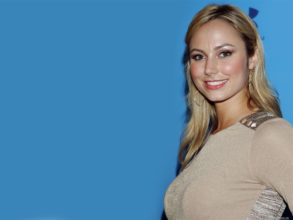 Stacy Keibler #041 - 1024x768 Wallpapers Pictures Photos Images