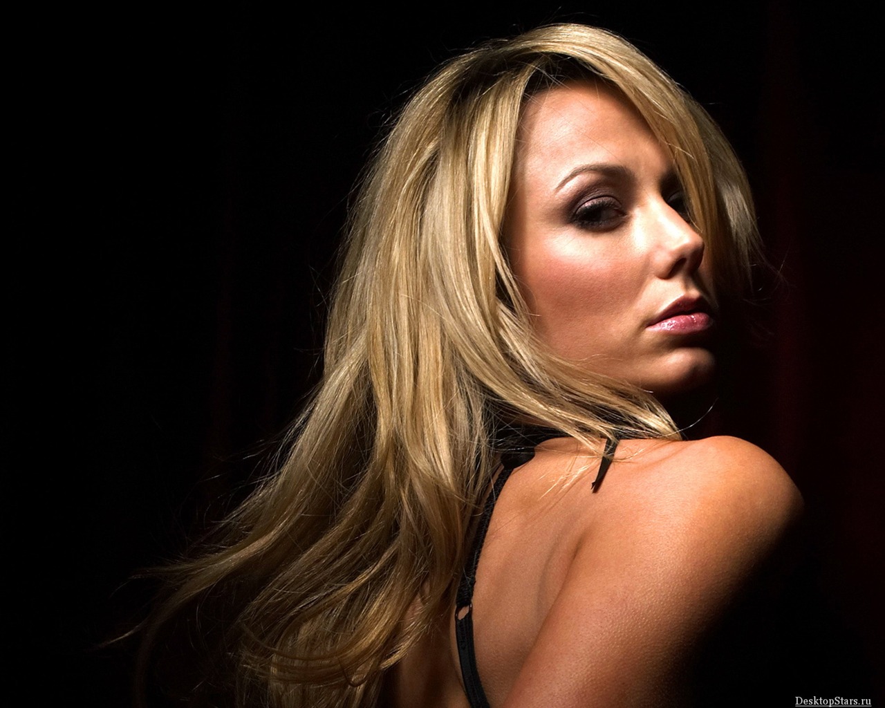 Stacy Keibler #003 - 1280x1024 Wallpapers Pictures Photos Images