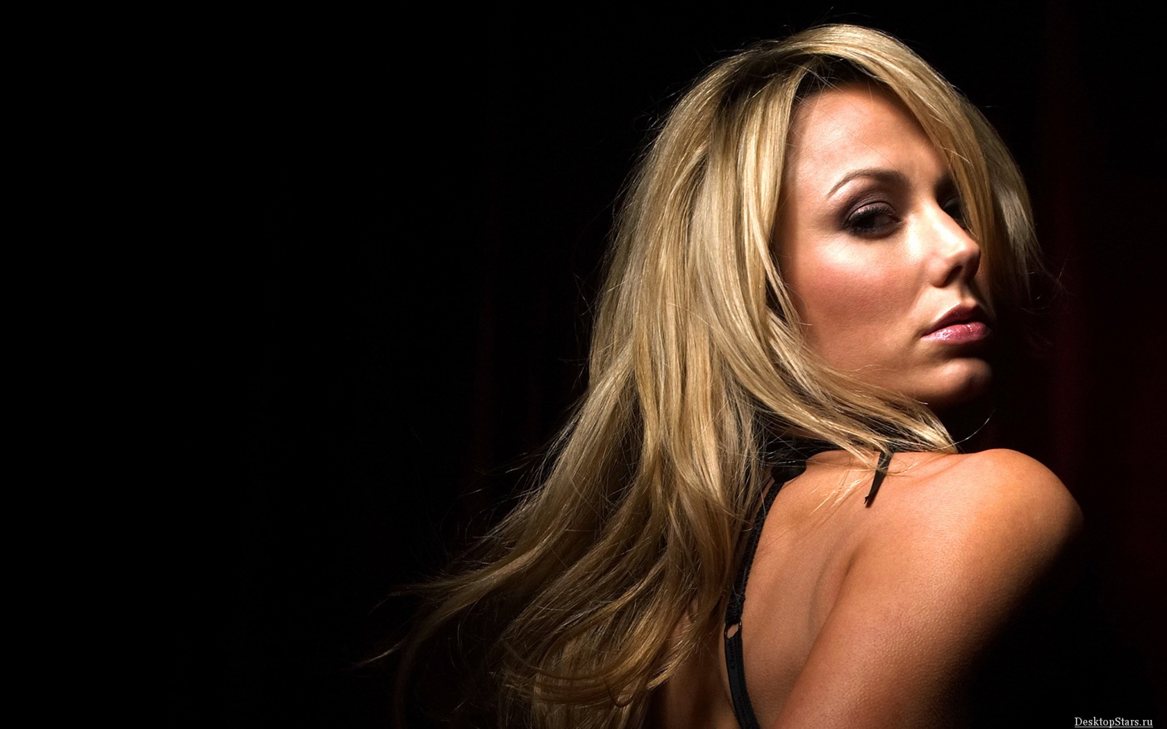 Stacy Keibler #003 - 1680x1050 Wallpapers Pictures Photos Images