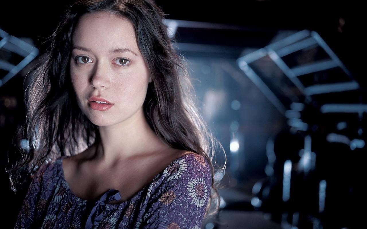 Summer Glau #036 - 1280x800 Wallpapers Pictures Photos Images