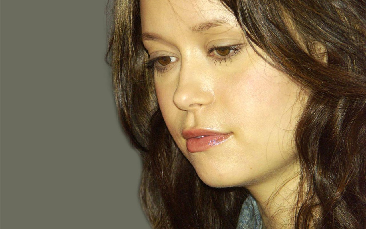 Summer Glau #040 - 1280x800 Wallpapers Pictures Photos Images