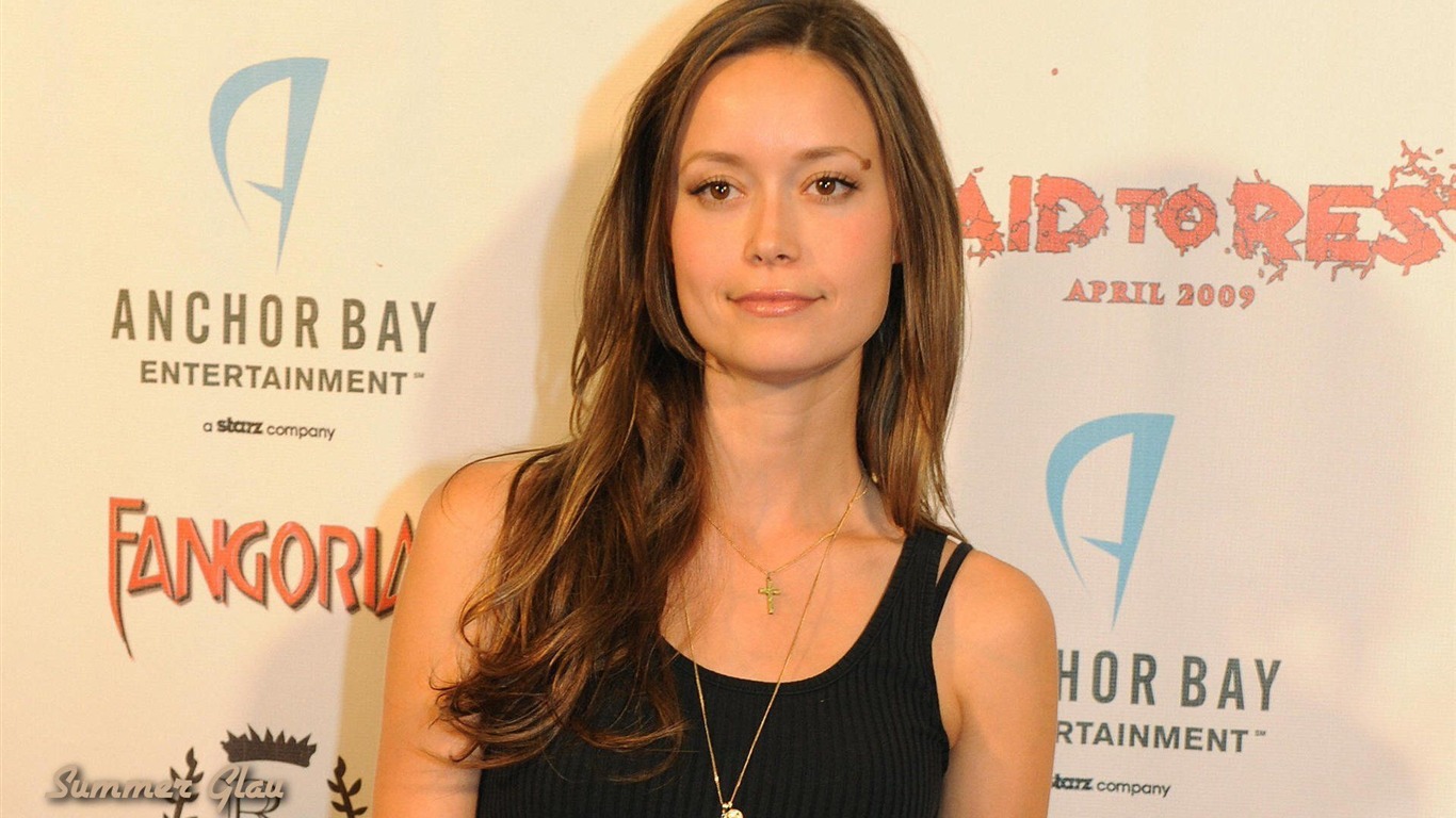 Summer Glau #015 - 1366x768 Wallpapers Pictures Photos Images