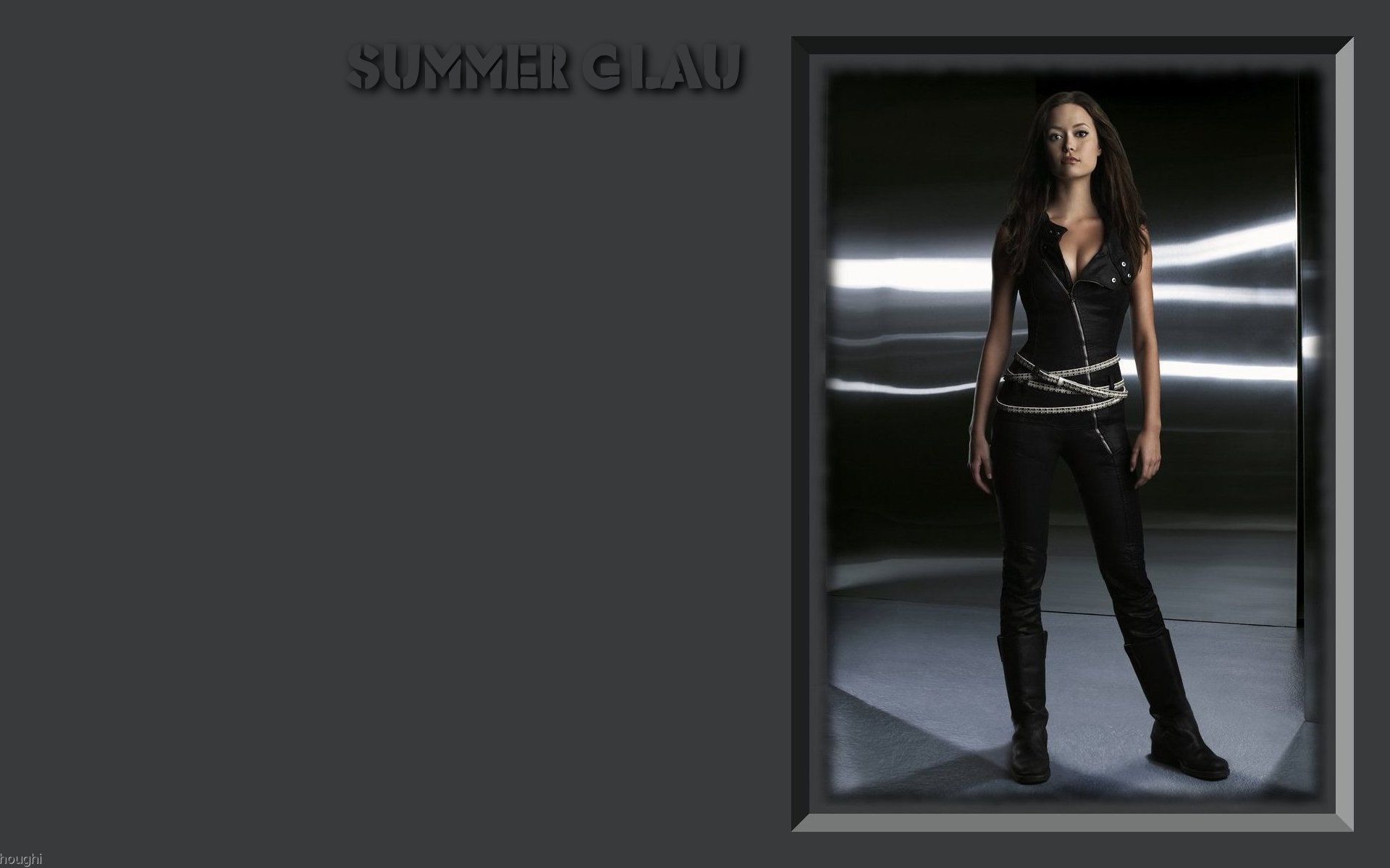 Summer Glau #003 - 1920x1200 Wallpapers Pictures Photos Images