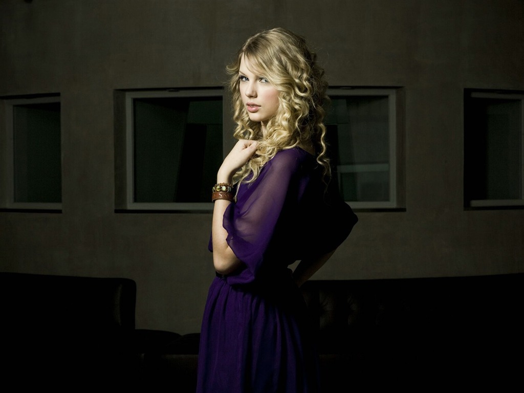 Taylor Swift #024 - 1024x768 Wallpapers Pictures Photos Images