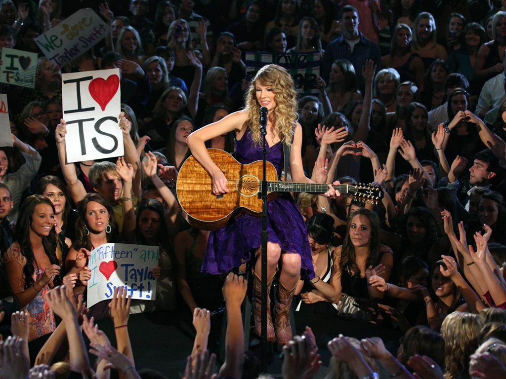Taylor Swift #032 - 1024x768 Wallpapers Pictures Photos Images