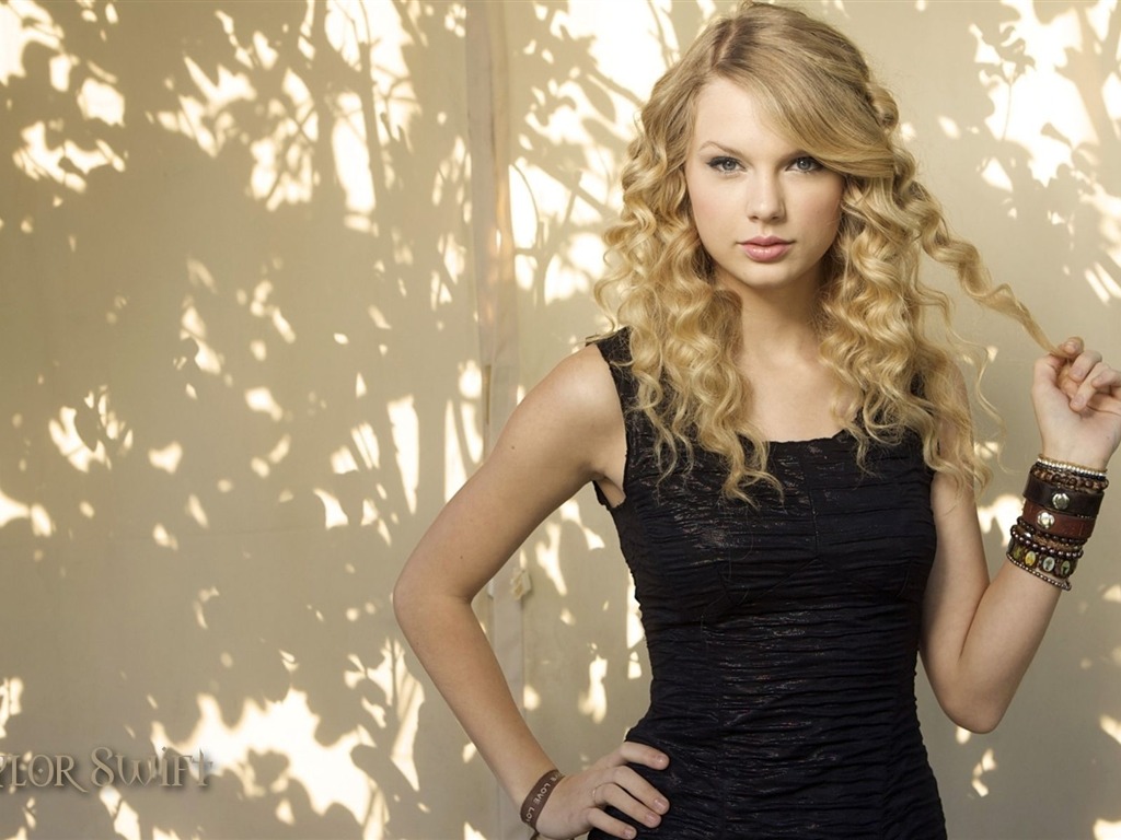 Taylor Swift #047 - 1024x768 Wallpapers Pictures Photos Images