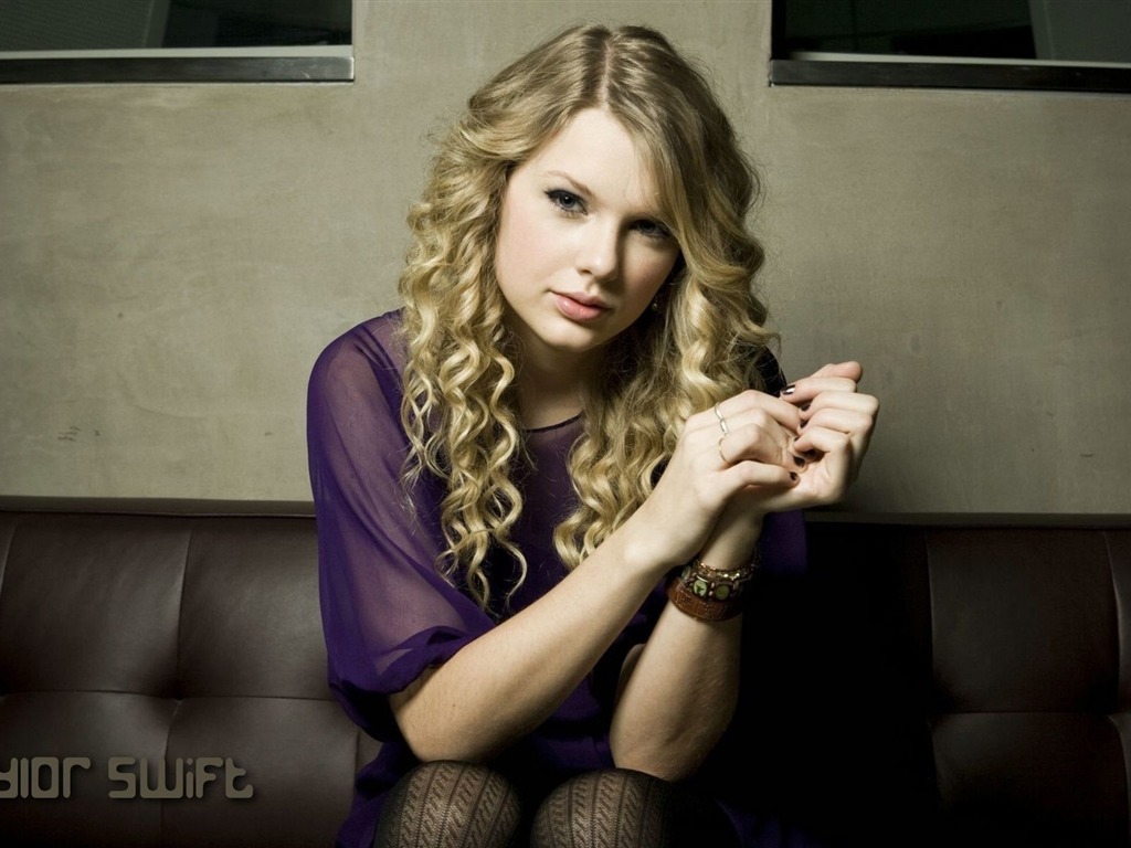 Taylor Swift #063 - 1024x768 Wallpapers Pictures Photos Images