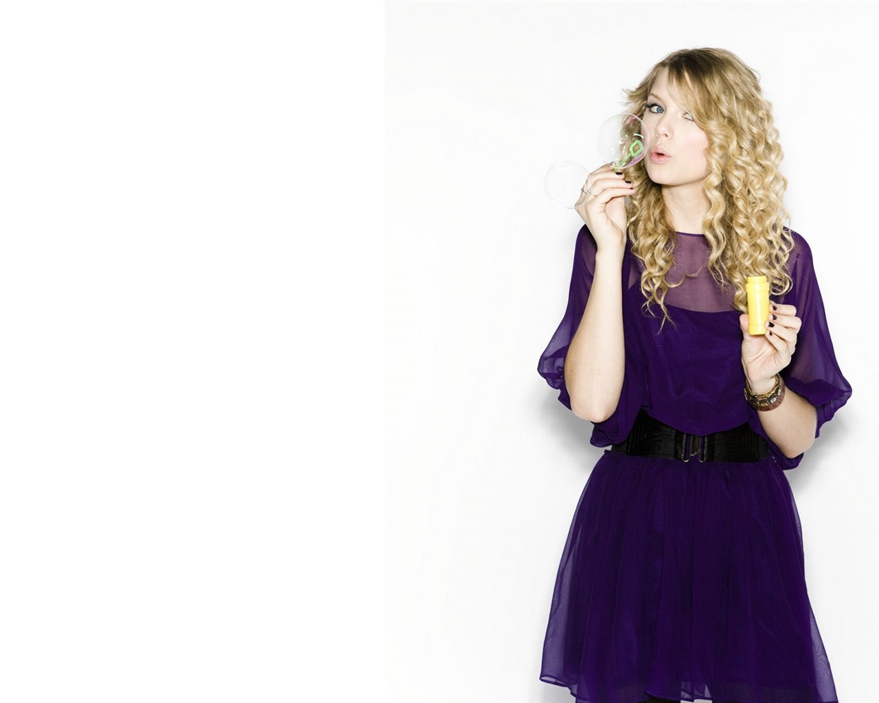 Taylor Swift #016 - 1280x1024 Wallpapers Pictures Photos Images