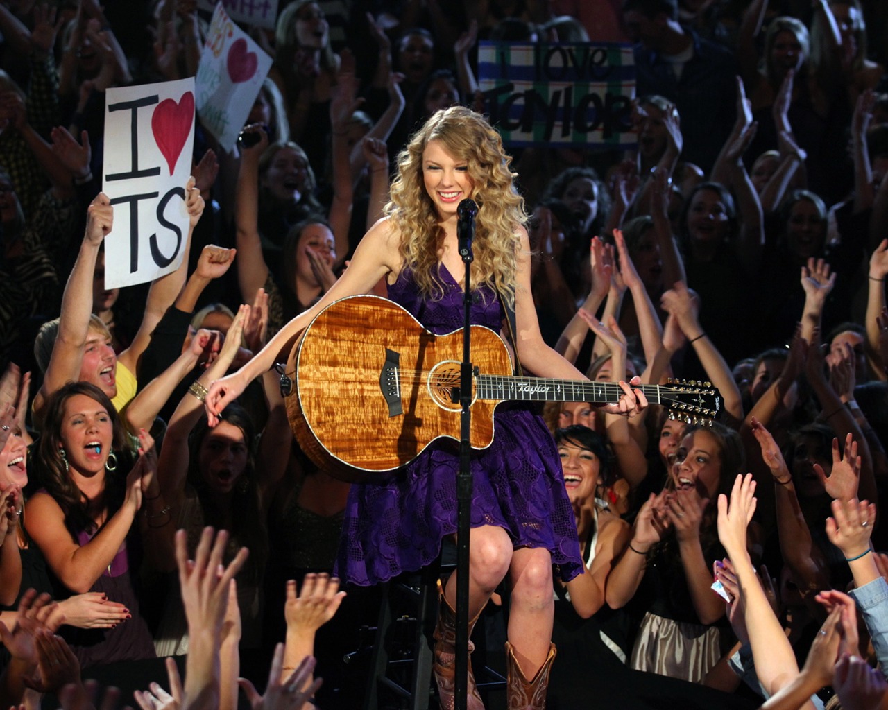 Taylor Swift #033 - 1280x1024 Wallpapers Pictures Photos Images
