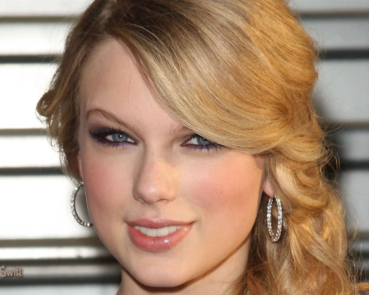 Taylor Swift #058 - 1280x1024 Wallpapers Pictures Photos Images