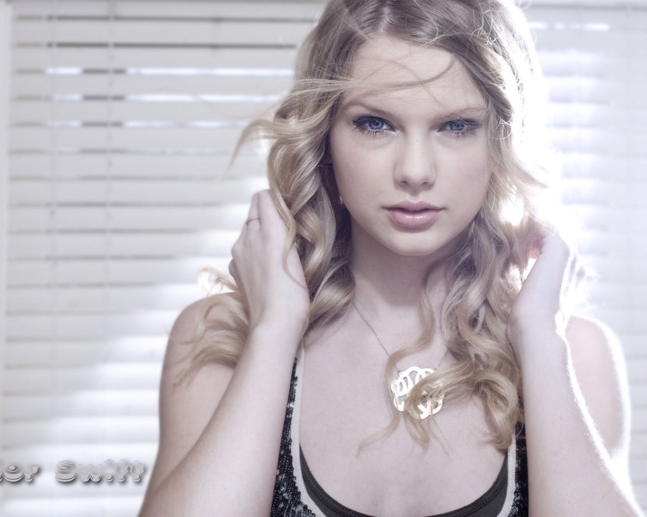 Taylor Swift #077 - 1280x1024 Wallpapers Pictures Photos Images