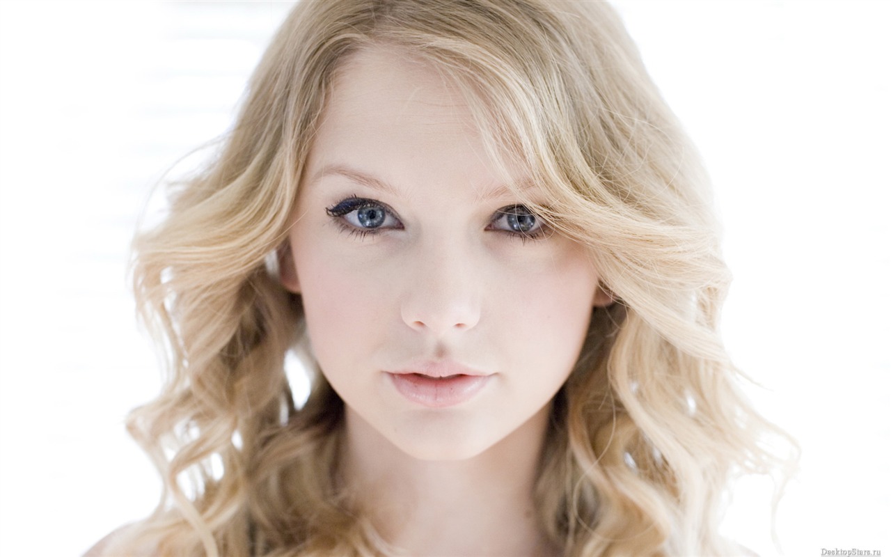 Taylor Swift #001 - 1280x800 Wallpapers Pictures Photos Images