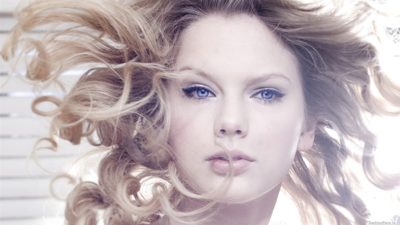 Taylor Swift #005 - 1366x768 Wallpapers Pictures Photos Images