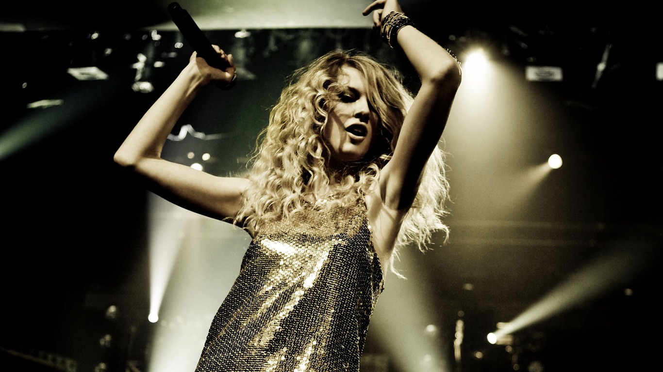 Taylor Swift #028 - 1366x768 Wallpapers Pictures Photos Images