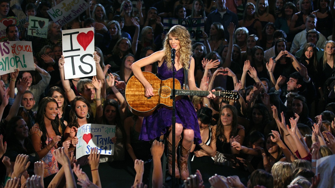 Taylor Swift #032 - 1366x768 Wallpapers Pictures Photos Images