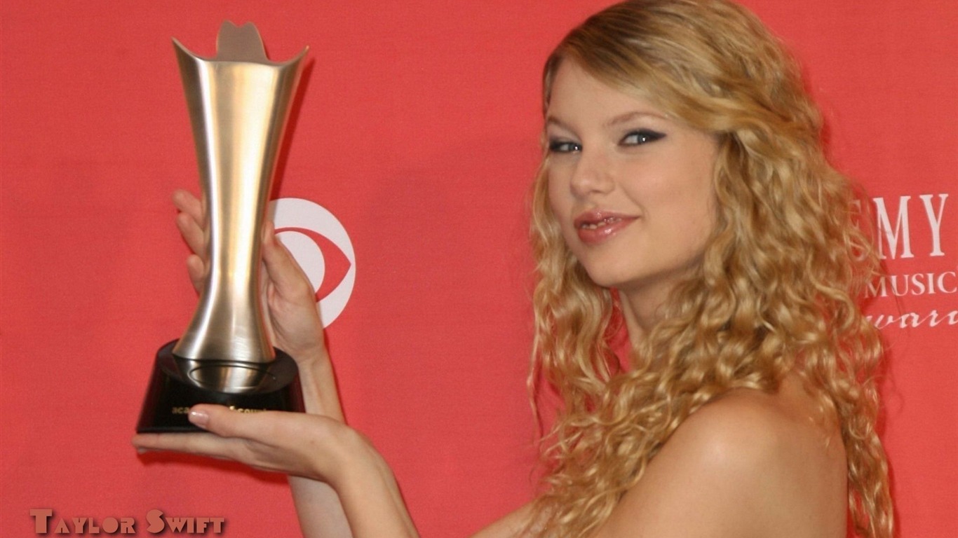 Taylor Swift #051 - 1366x768 Wallpapers Pictures Photos Images
