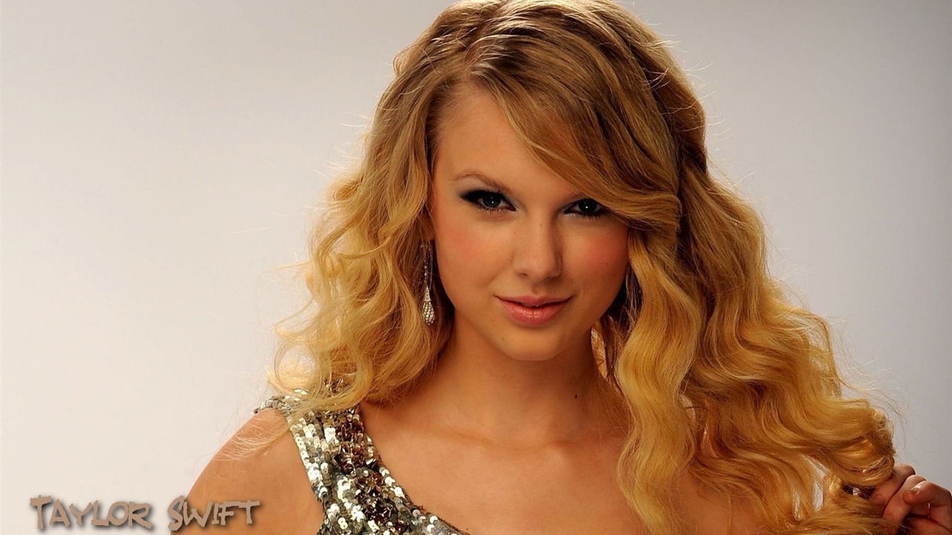 Taylor Swift #059 - 1366x768 Wallpapers Pictures Photos Images