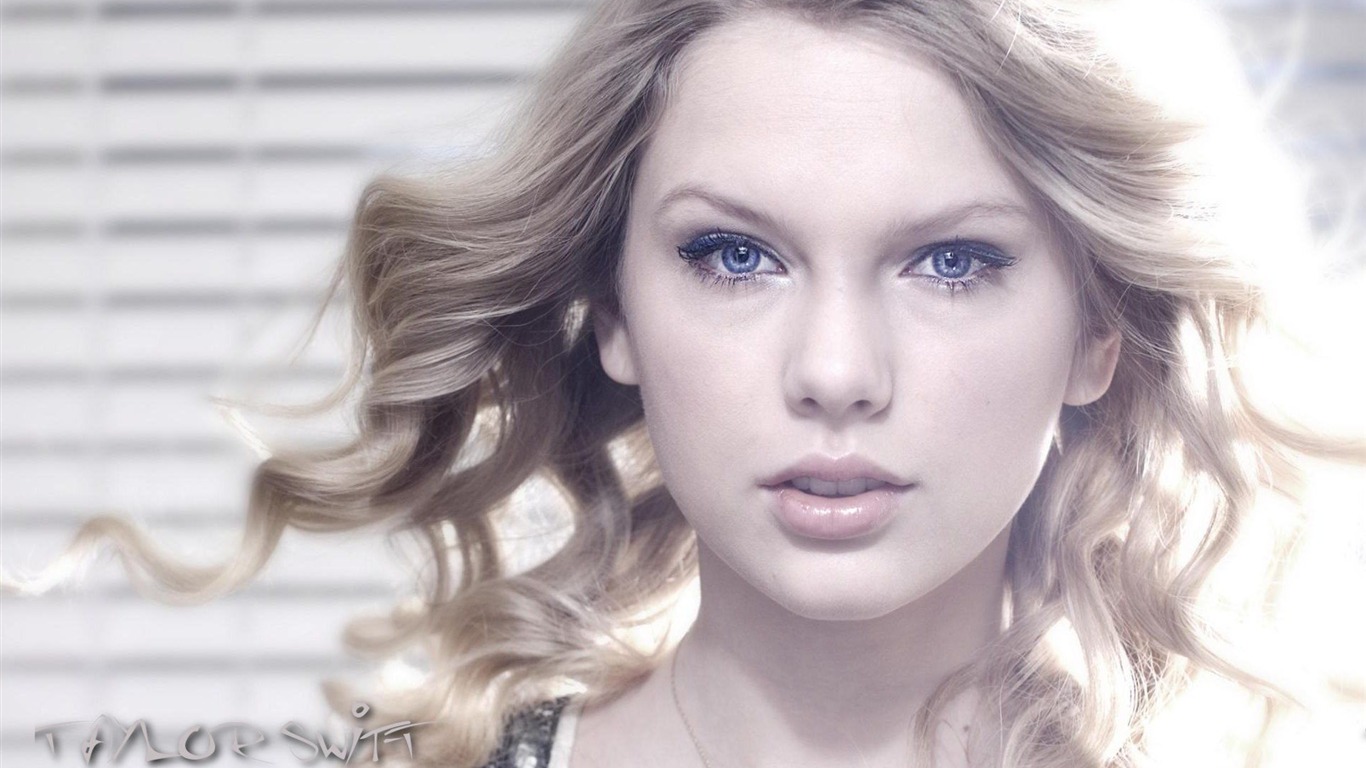 Taylor Swift #085 - 1366x768 Wallpapers Pictures Photos Images