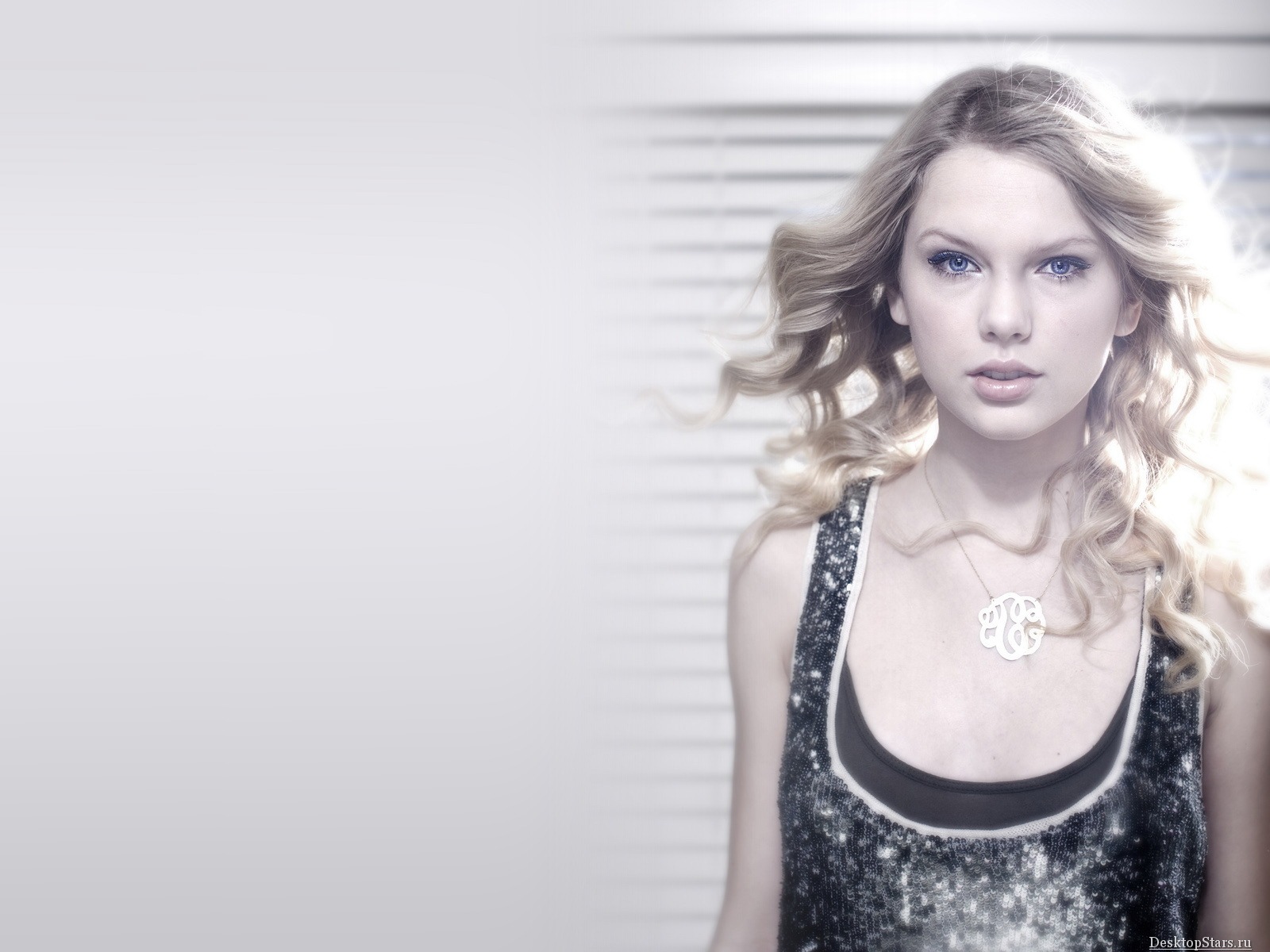 Taylor Swift #004 - 1600x1200 Wallpapers Pictures Photos Images