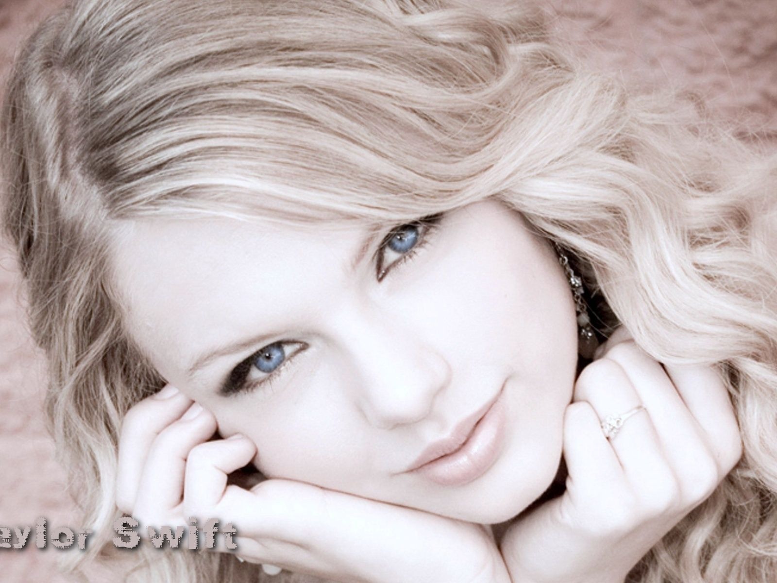 Taylor Swift #045 - 1600x1200 Wallpapers Pictures Photos Images