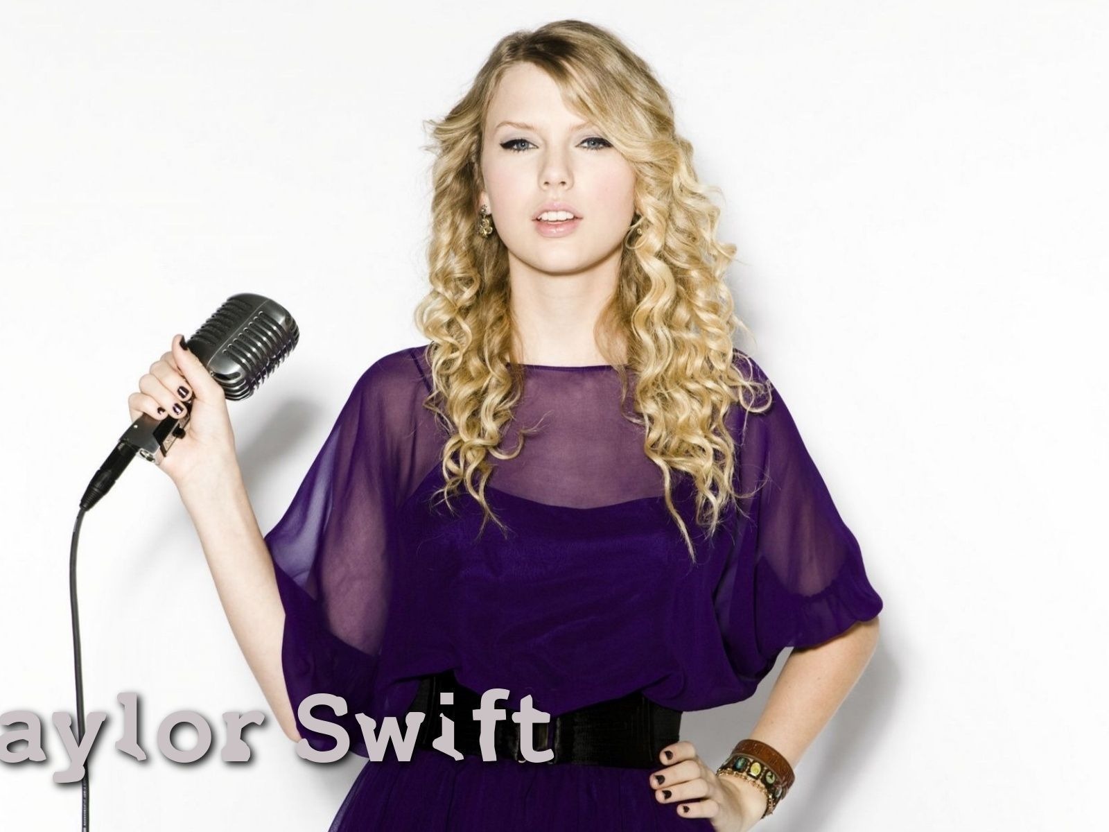 Taylor Swift #080 - 1600x1200 Wallpapers Pictures Photos Images