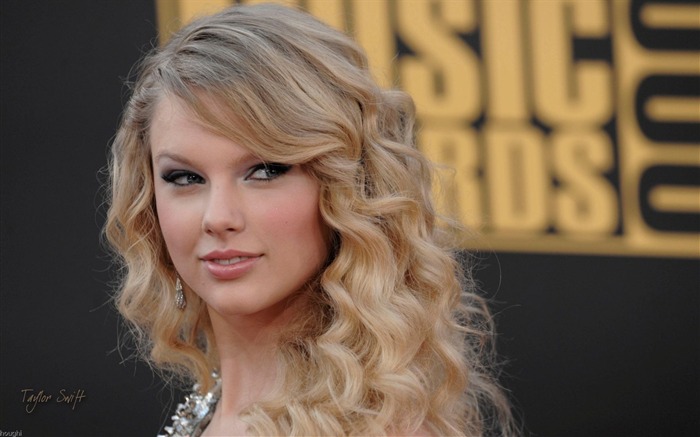 Taylor Swift #054 Wallpapers Pictures Photos Images Backgrounds