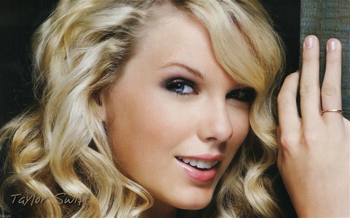 Taylor Swift #060 Wallpapers Pictures Photos Images Backgrounds