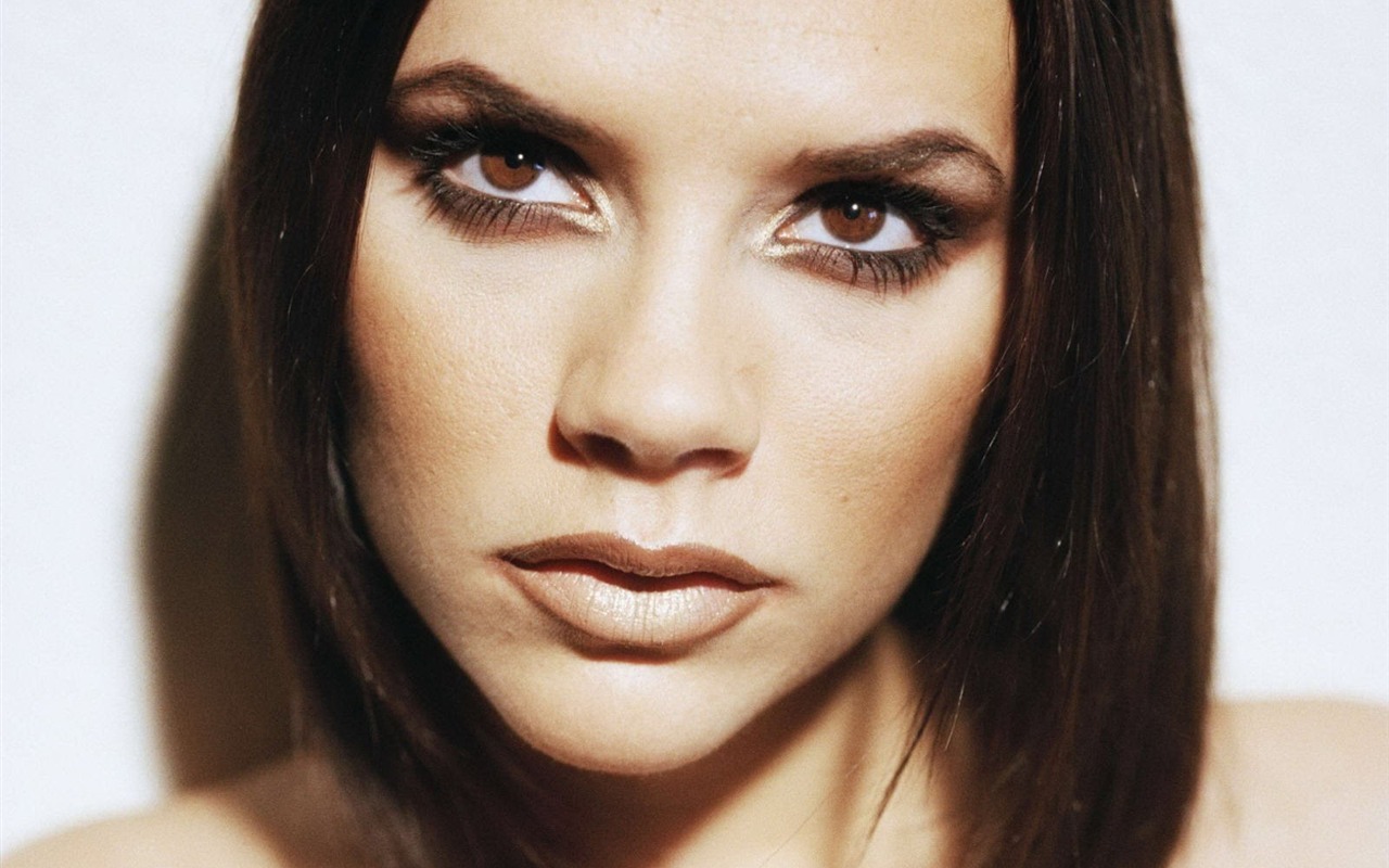 Victoria Beckham #015 - 1280x800 Wallpapers Pictures Photos Images